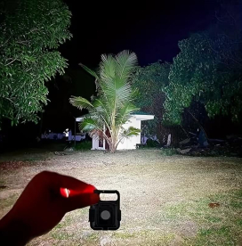 Портативный LED фонарик-брелок с USB-зарядкой