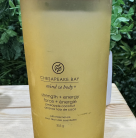 Ароматическая свеча Strength & Energy от Chesapeake Bay Candle